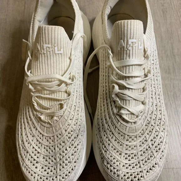 APL Men's White TechLoom Zipline Socks - Picture 4 of 6